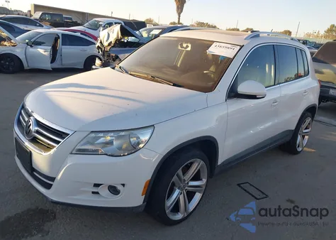 2011 Volkswagen Tiguan Se z USA, uszkodzony, nr VIN WVGBV7AX2BW503636